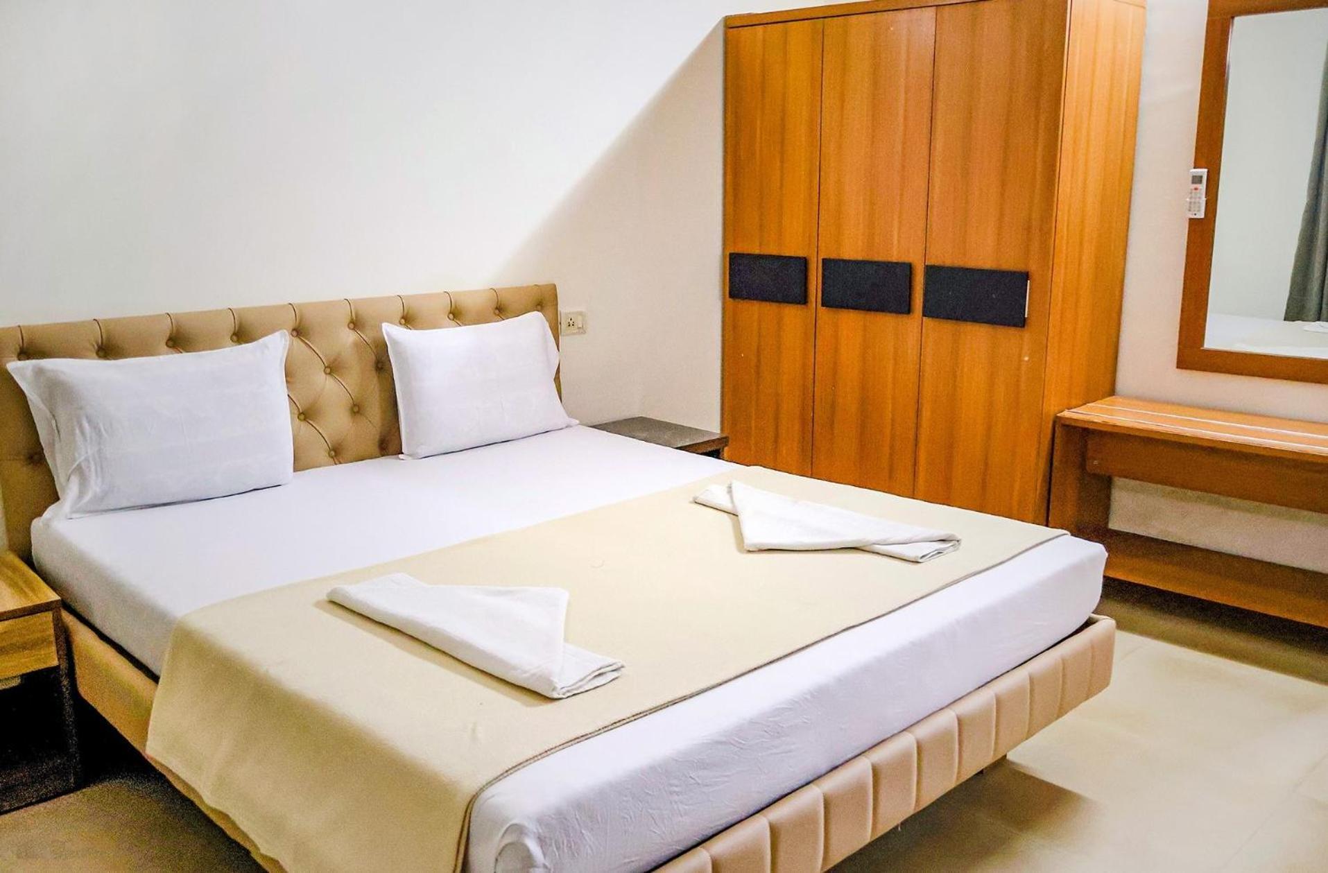 Fabescape Orient Royal Hotel Calangute Ngoại thất bức ảnh